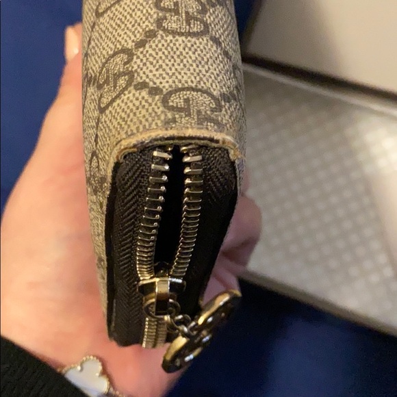 🔥Gucci Wallet🔥 - Picture 4 of 12